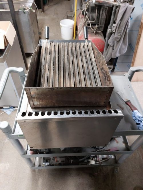 Tecnoinox Refurbished Lava Stone Gas Char Grill (Top Version) GR35G7 - Image 4