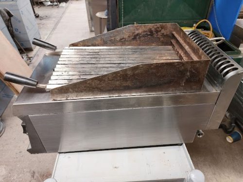 Tecnoinox Refurbished Lava Stone Gas Char Grill (Top Version) GR35G7 - Image 7